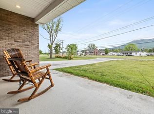 9242 McGaheysville Rd, Mc Gaheysville, VA 22840