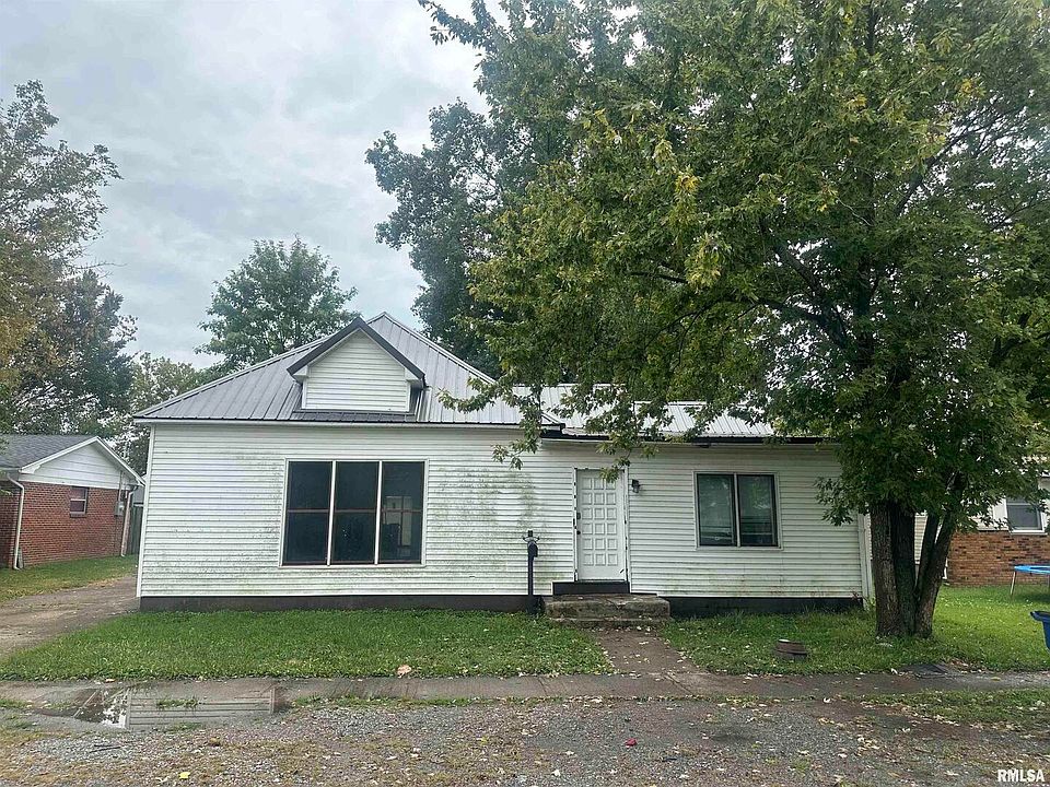 1st image of 308 E Lindell St