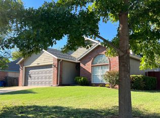 2807 W 64th Pl S, Tulsa, OK 74132