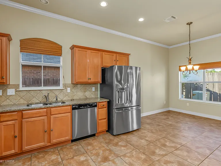 112 Clear Brooke Dr — Photo 7