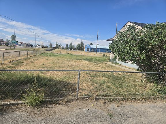 3rd image of 11 Ball Ln