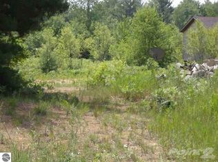 1616 S Dickenson Rd, Shepherd, MI 48883