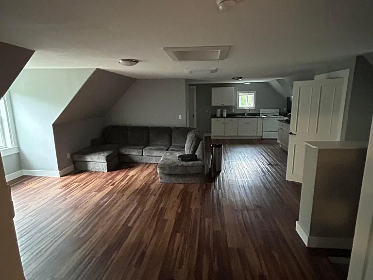 43 Hillcrest Rd #5 — Photo 5