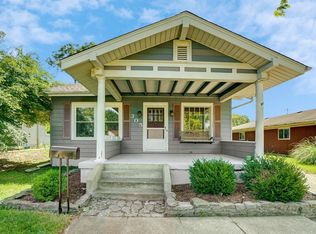 305 Aberdeen Dr, Middletown, OH 45042