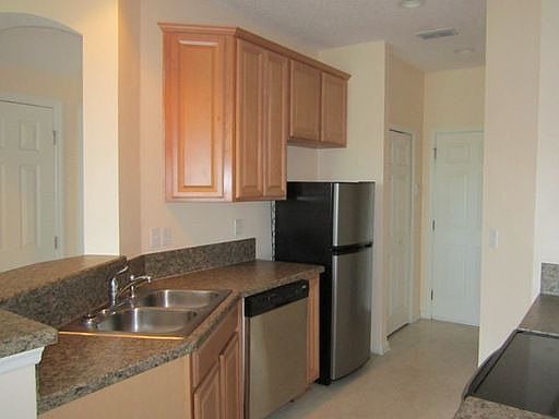 5th image of 3735 Creswick Cir #I