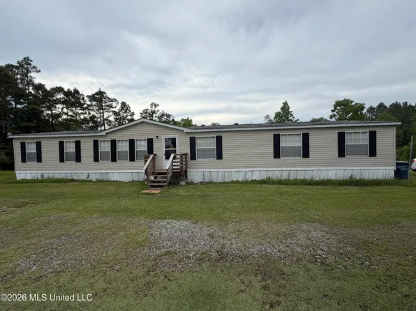 15566 Diberville Blvd, Diberville, MS 39540