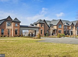 21051 Saint Louis Rd, Middleburg, VA 20117