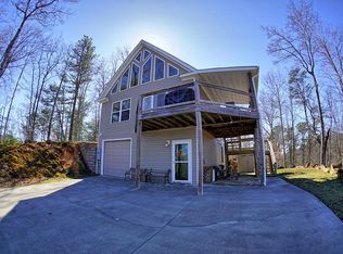 175 Easter Ln, Bryson City, NC 28713