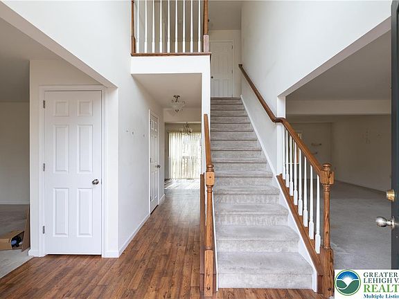 2nd image of 209 Buck Rd