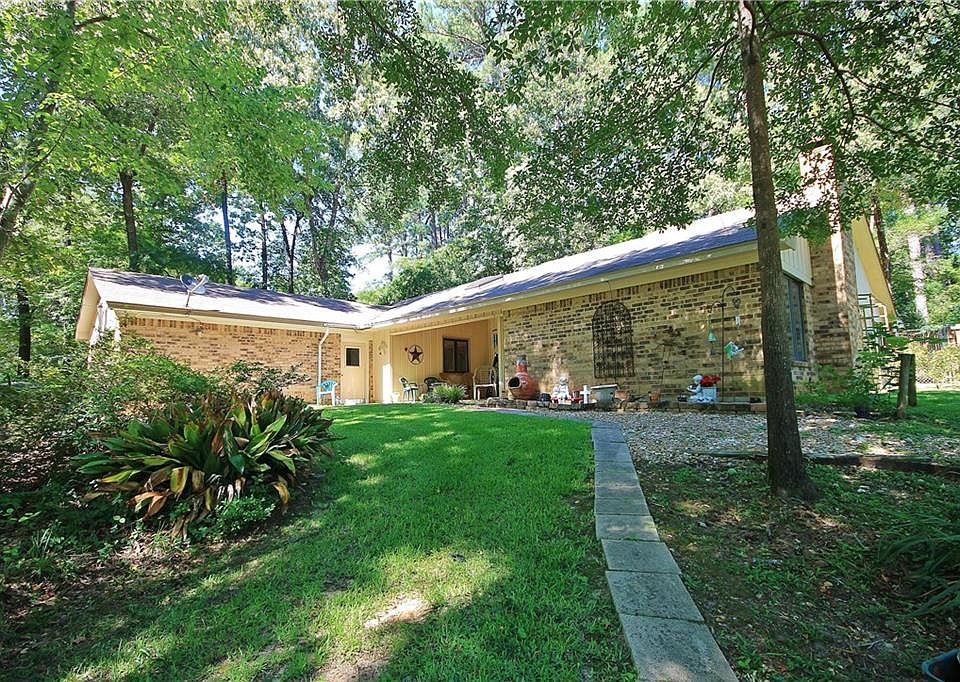 1st image of 1449 Tanglewood Dr W