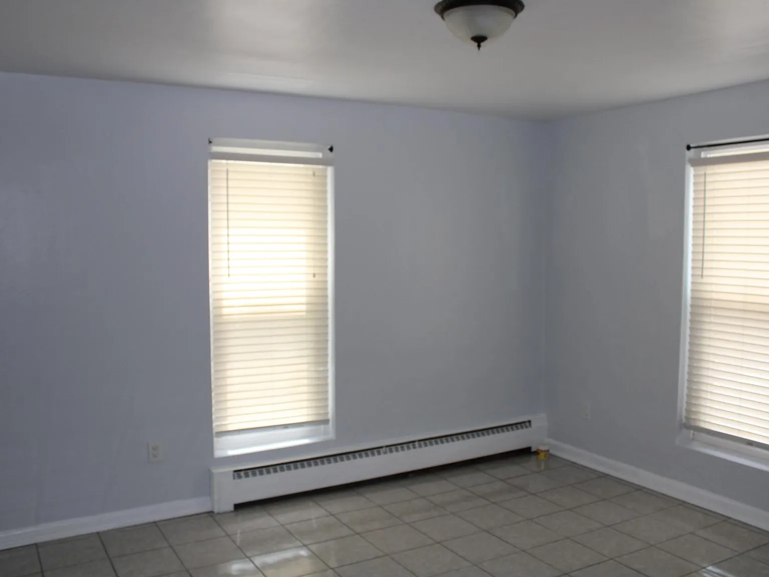 Burnham Ave, Lansing — Photo 4