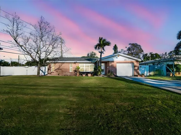 1200 Robin Rd S, Saint Petersburg, FL 33707