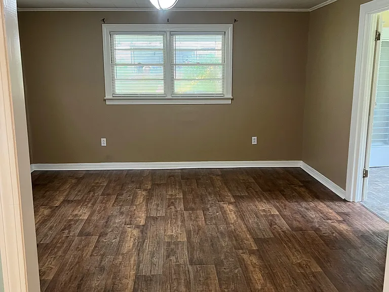 710 S Dale Ave — Photo 4
