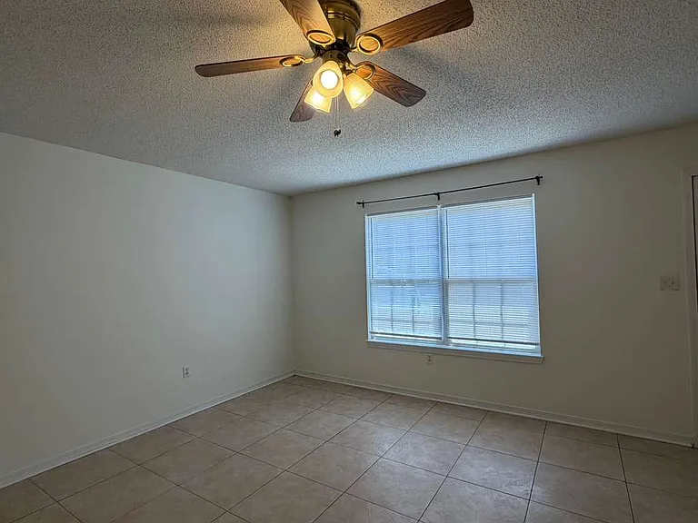 5326 Vernon Taylor Rd — Photo 4