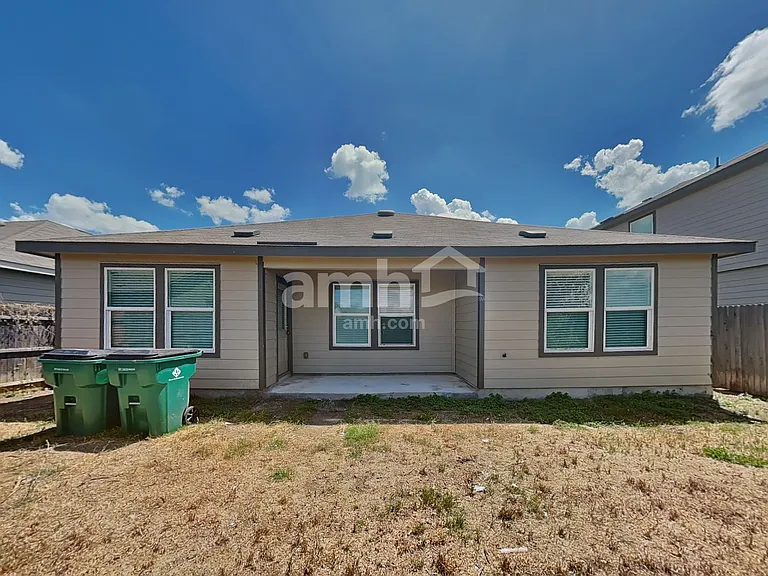 2708 Iberia Ct — Photo 21