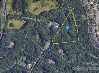 3284 Farmcrest Ct, Fort Mill, SC 29708