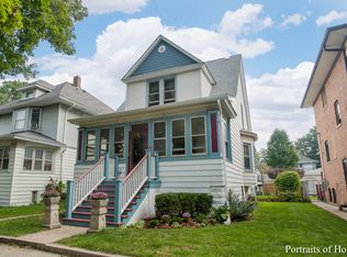 1028 S Euclid Ave, Oak Park, IL 60304