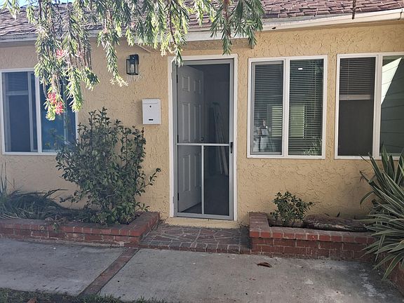3rd image of 208 N Florence St