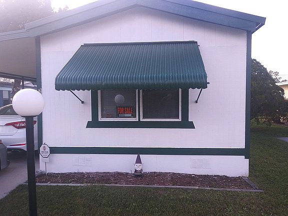 2nd image of 27 Pelican Dr