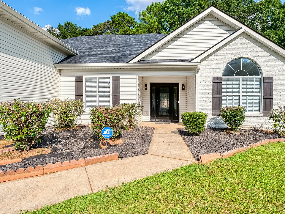 3020 Hampton Club Way