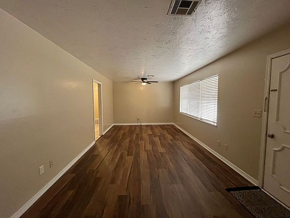 5th image of 2424 NW 14th St #509