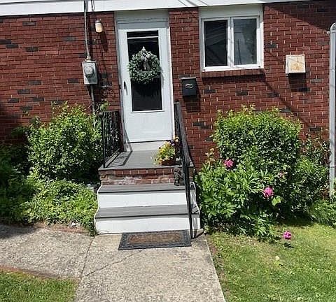 5th image of 26 Grandview Ave