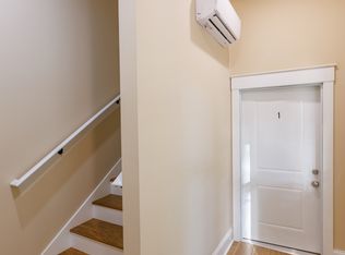 716 W Maxwell St #1, Lexington, KY 40508