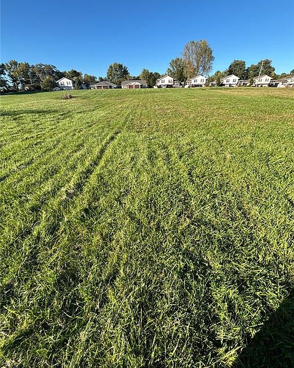 1st image of LOT 2 Wornall Rd