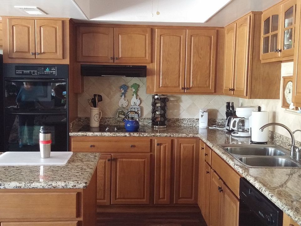 1st image of 2715 Country Club Dr