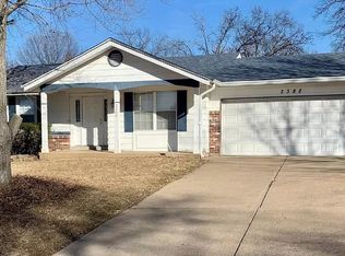 2388 Birch Hill Dr, Florissant, MO 63033