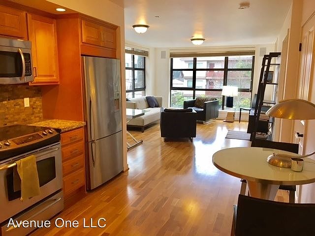 1st image of 4116 California Ave SW APT 203