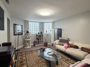 2028 N Sawyer Ave #G, Chicago, IL 60647