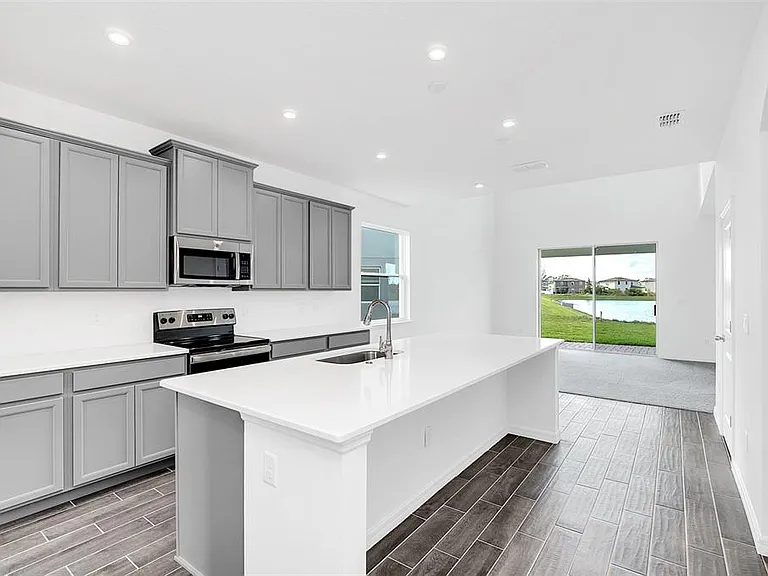1217 Grassland Ave — Photo 5