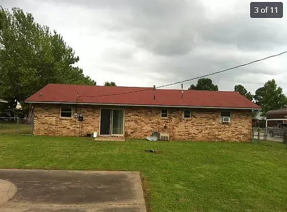 1500 Dyer St — Photo 1