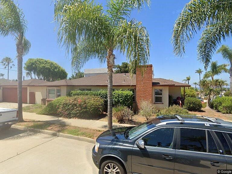 1st image of 915 Alberta Ave