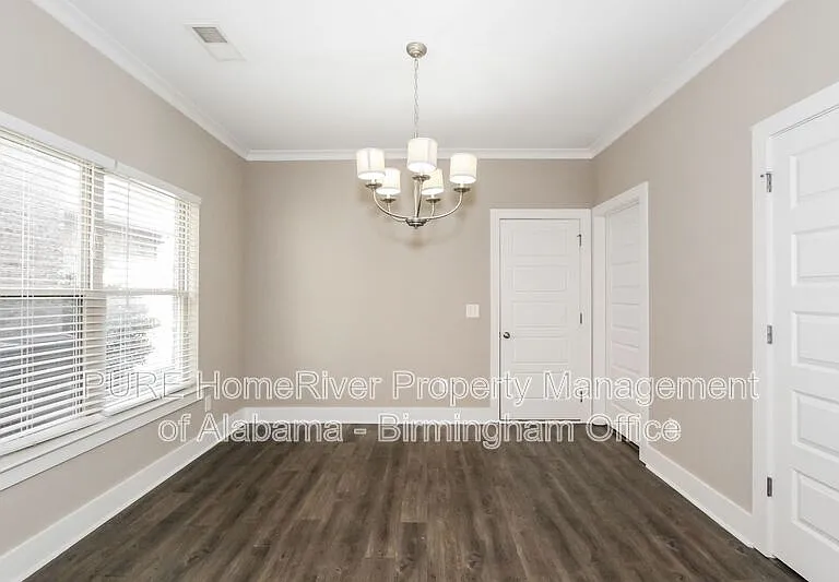 5561 Park Side Rd — Photo 3