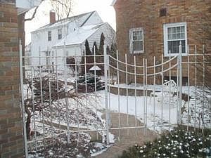 2nd image of 1101 S Euclid Ave