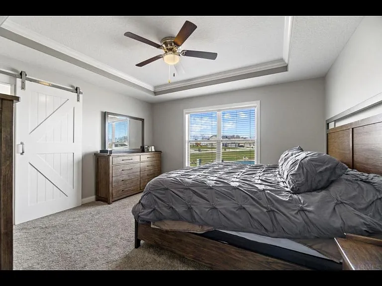 303 Edenbridge Blvd — Photo 10