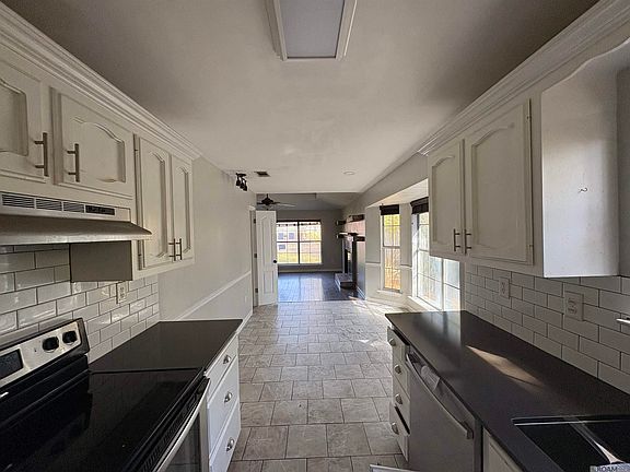 4th image of 10030 Brownway Ln