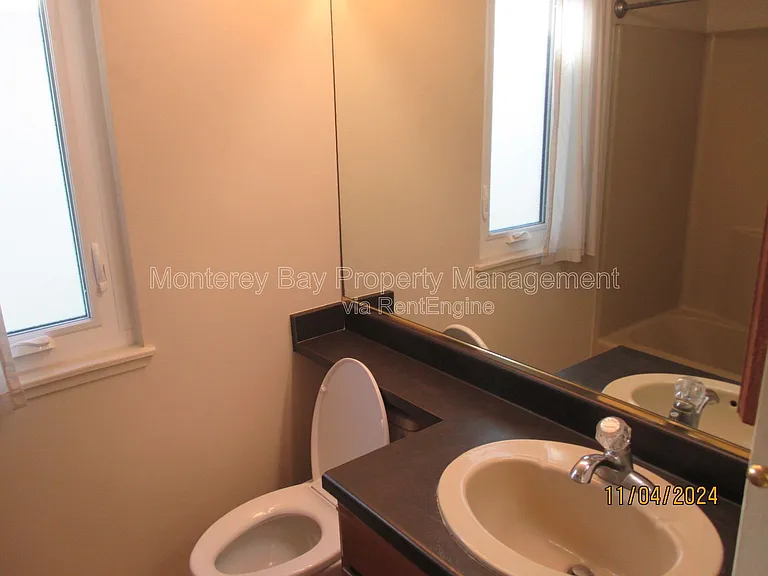 363 Spencer St #1 — Photo 16