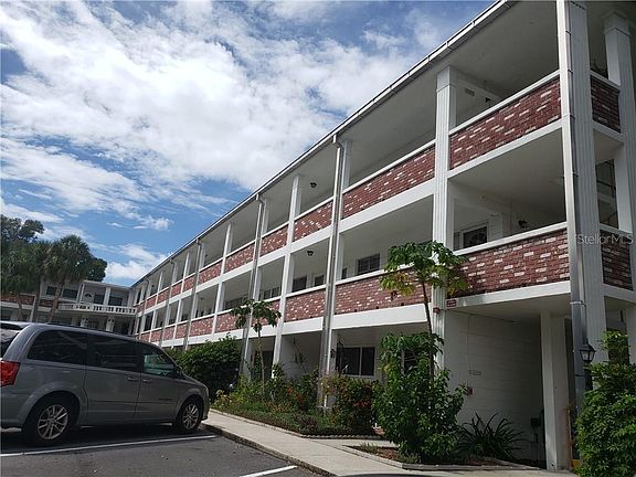 3rd image of 4300 58th St N APT 2020