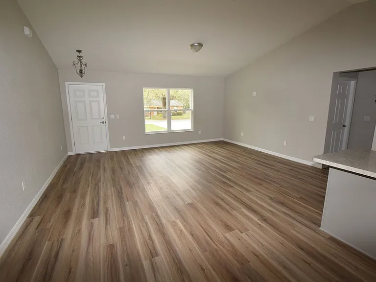 21 Olive Cir — Photo 10
