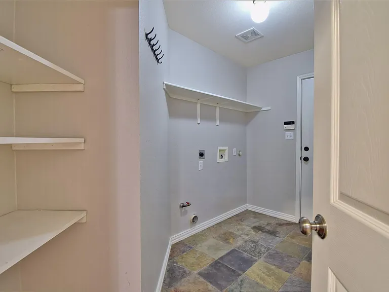 807 Wild Petunia Way — Photo 10