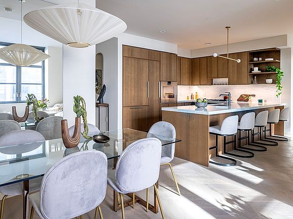 5th image of 115 York St #7E