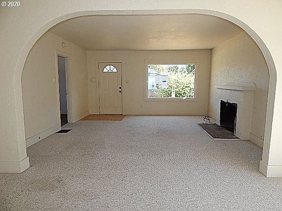 5th image of 6609 NE 71st Ave