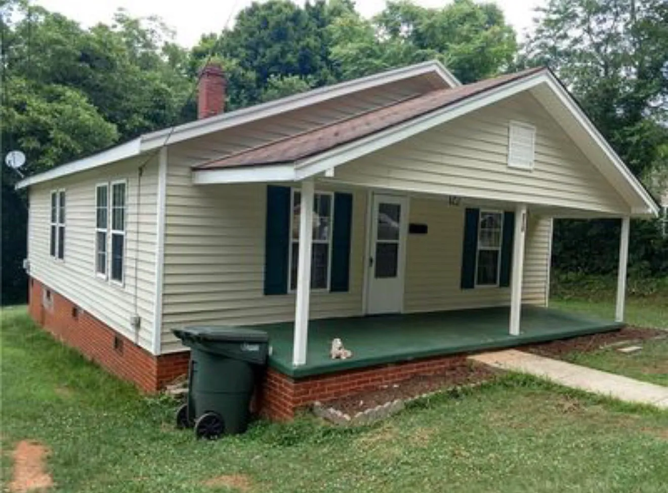 2 bed, 868 sqft, $1,295 — Photo 2