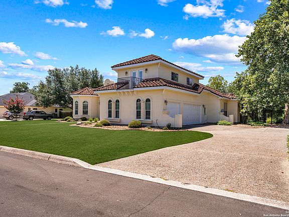 3rd image of 31014 KEENELAND DR