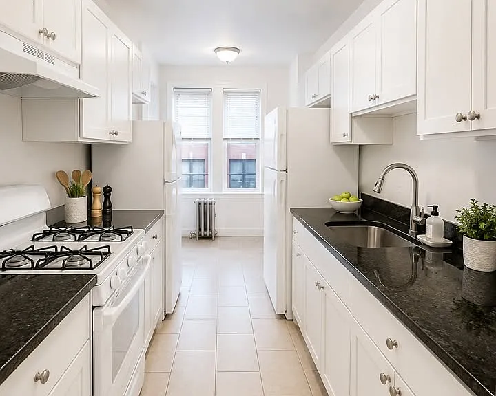 114 Yeamans St #24 — Photo 1