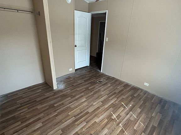 4th image of 400 29th Ave #40