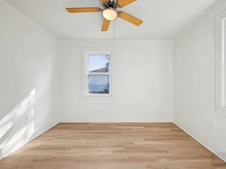 501 Saint Ann St #1 — Photo 7